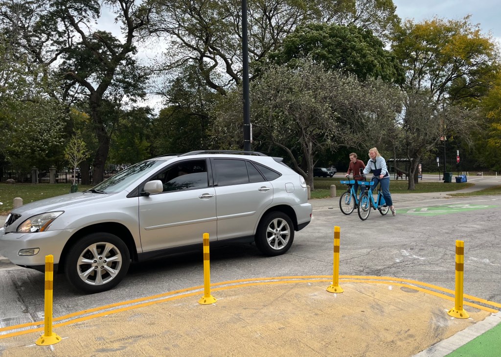 The big picture: Rony Islam from Chicago, Bike Grid Now! and Lincoln Parker Molly Fleck discuss the citywide impact of Dickens plaza removal