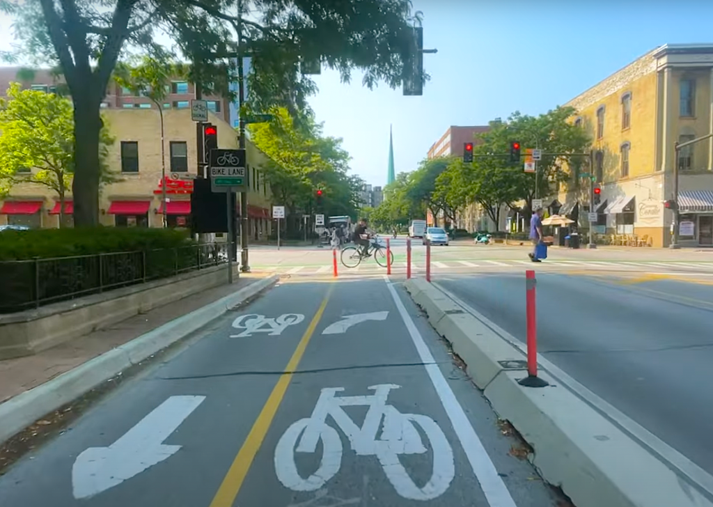 Despite merchants’ fears, data suggests extending Evanston’s Chicago Ave. protected lane south to Howard will make the corridor safer and more prosperous