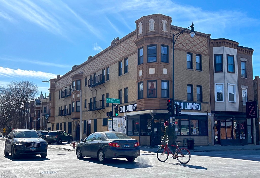 A new Illinois bill would assert that people on bikes are “intended” users of every roadway in the state where it’s legal to ride