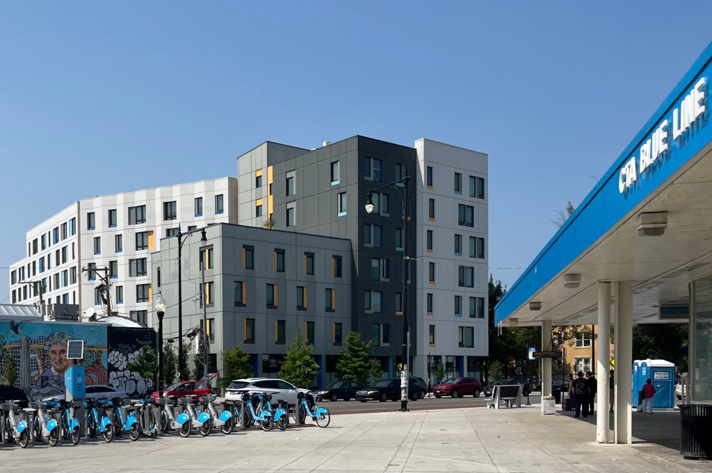 Elevated Chicago’s Juan Sebastian Arias discusses how his ETOD coalition is advocating for averting the transit fiscal cliff