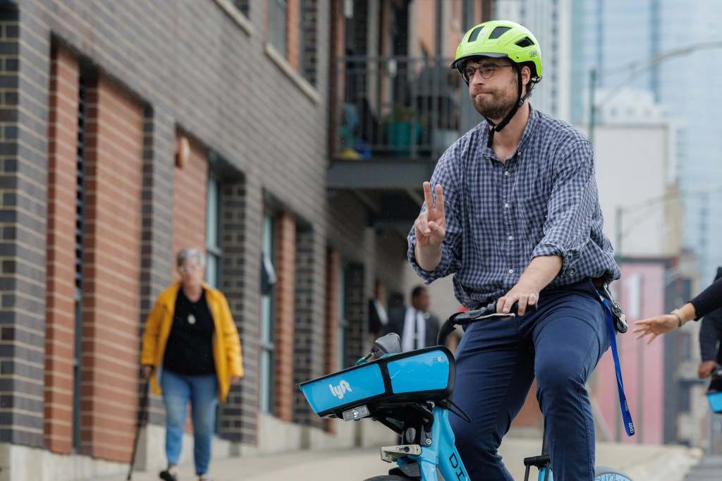 After driver doored CDOT planner Riley O’Neil, 35, on bike in Bridgeport, causing his death, advocates demand City install protected lanes to prevent such killings