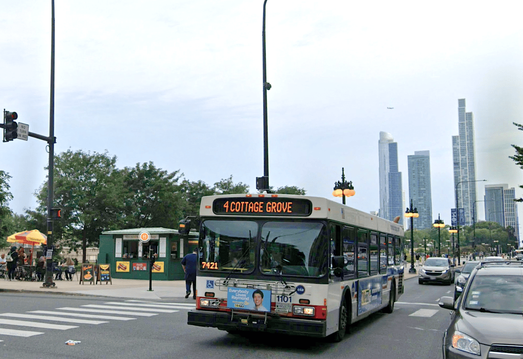 Here’s what transit experts and advocates have say about the plan for a northbound bus-only lane on Michigan Avenue