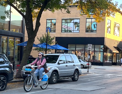 The proposed Divvy contract extension goes before the Traffic Safety committee for a vote tomorrow, but there are key Lime objections